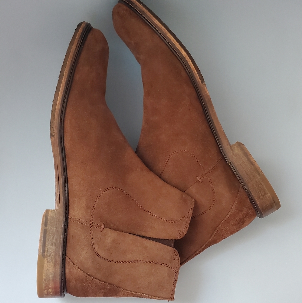 John Varvatos USA Brown Leather Suede Chelsea Boot, 8.5, Excellent Condition